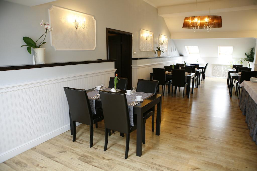 Hotel Zorza Namysłów 외부 사진