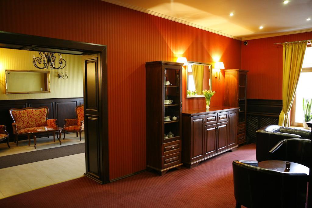 Hotel Zorza Namysłów 외부 사진