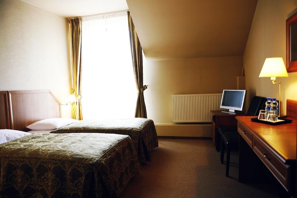 Hotel Zorza Namysłów 외부 사진